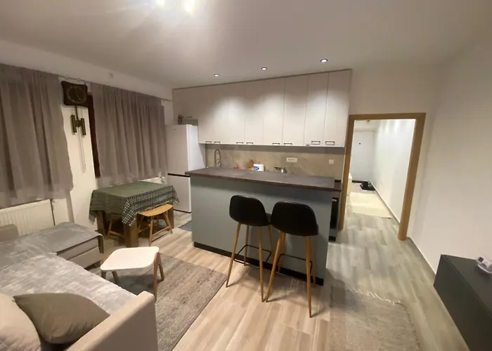 Astra Stan Lejlighed